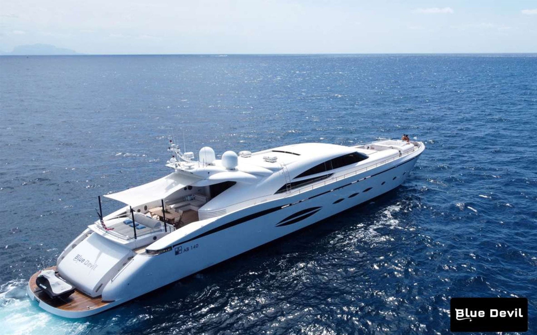 140' AB Yachts
