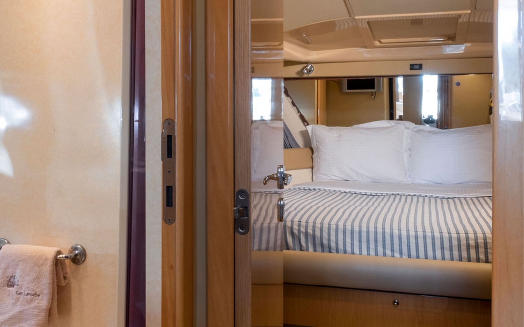46' Ferretti
