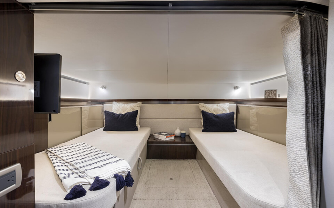 32' Sundancer