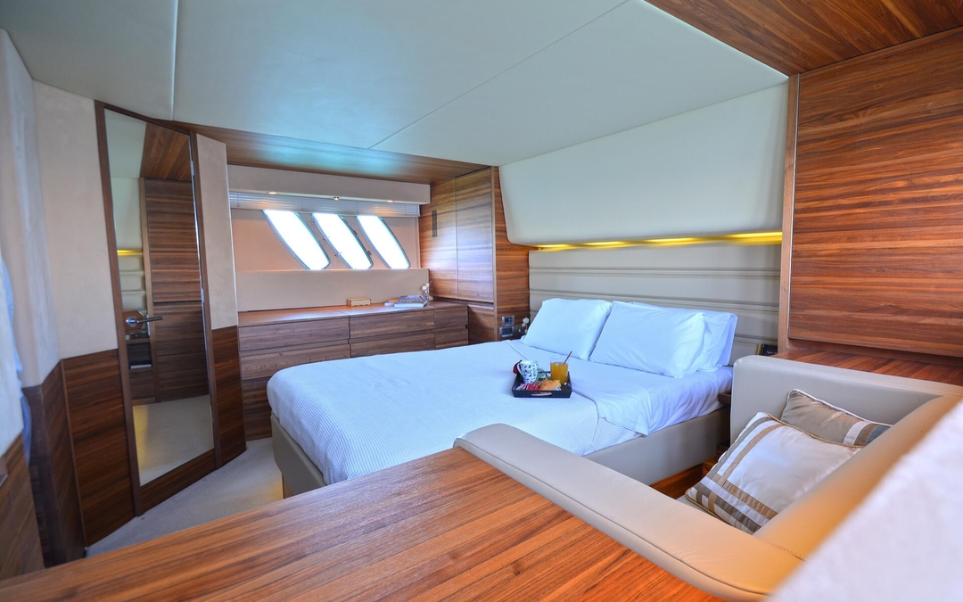 60' Sealine