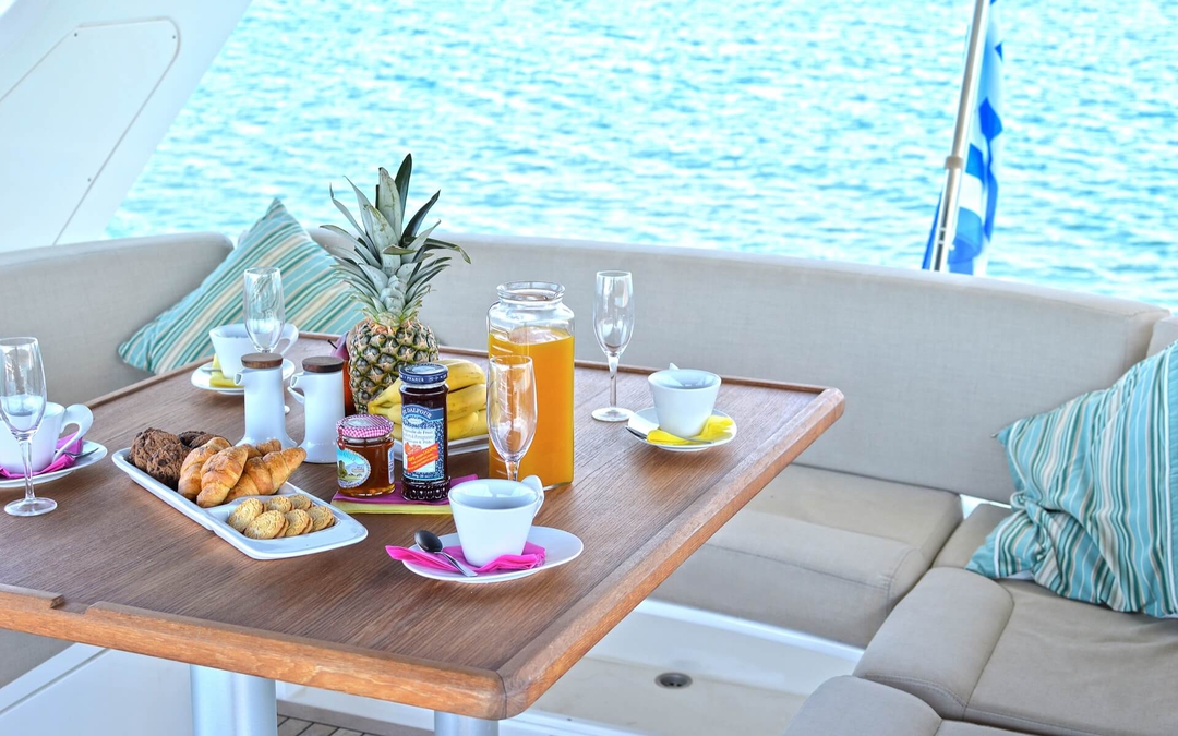 60' Sealine