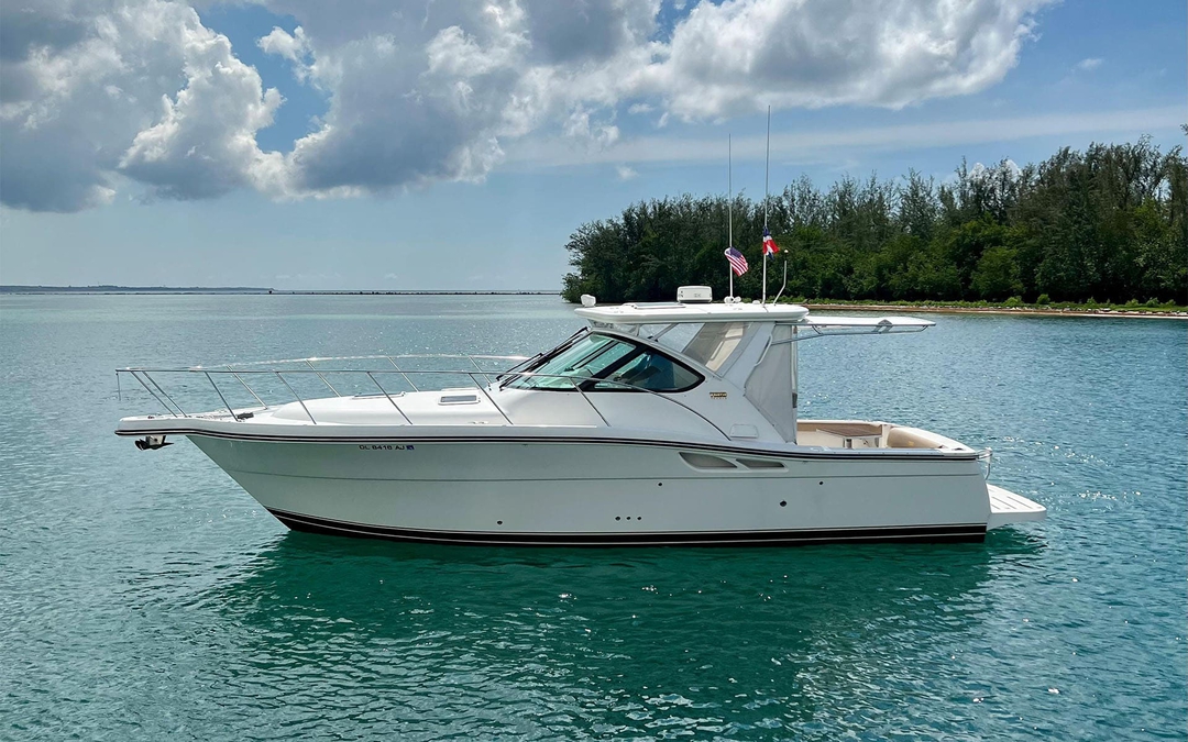 38' Tiara