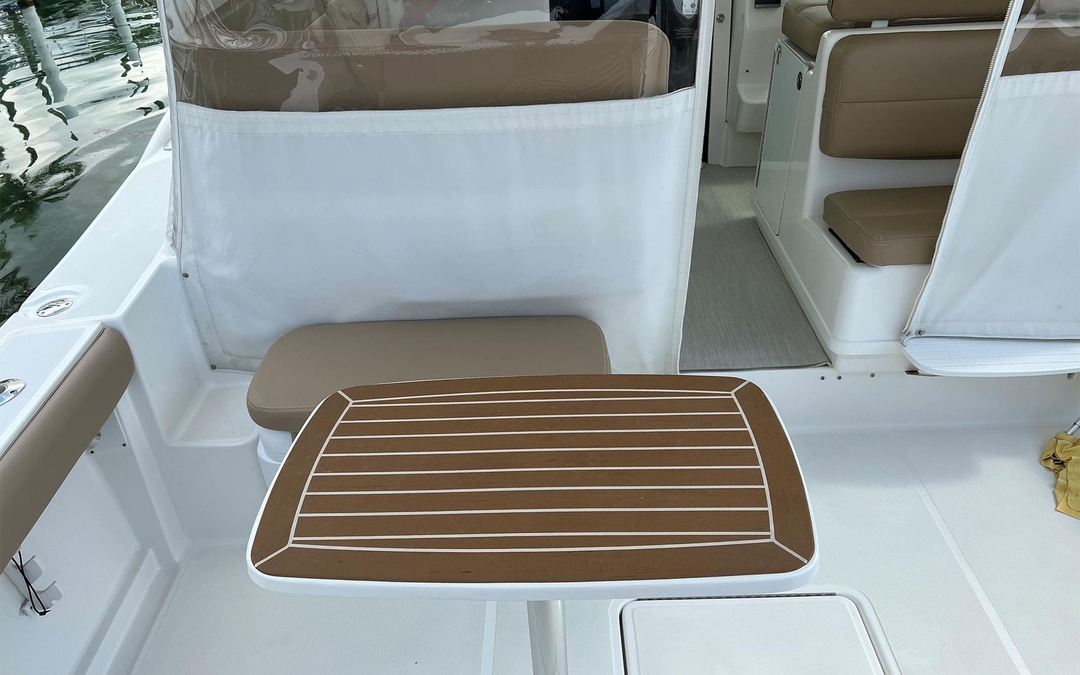 38' Tiara