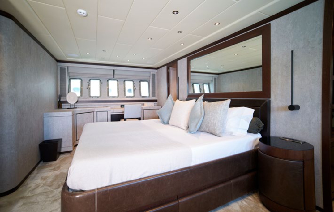 92' Mangusta