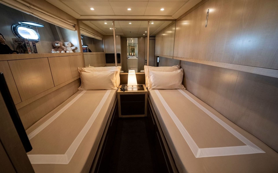 92' Mangusta