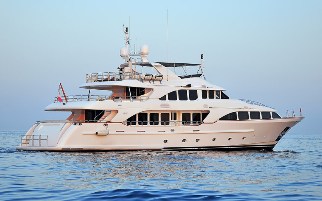 120' Benetti