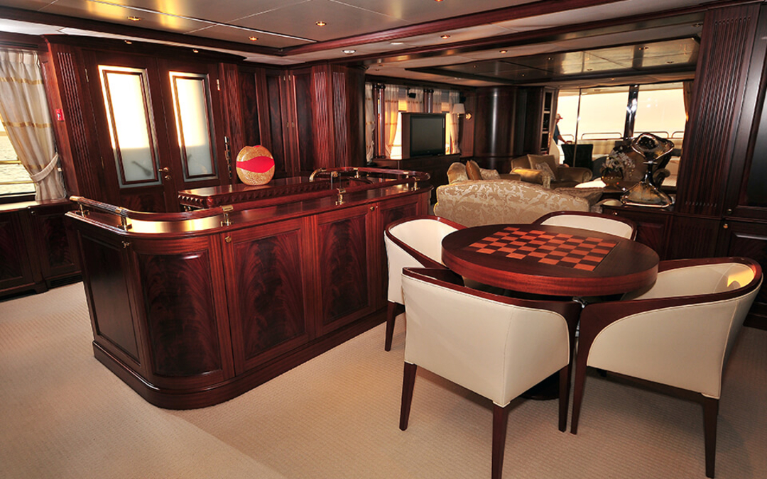 120' Benetti
