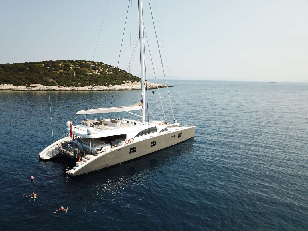 102' Sunreef