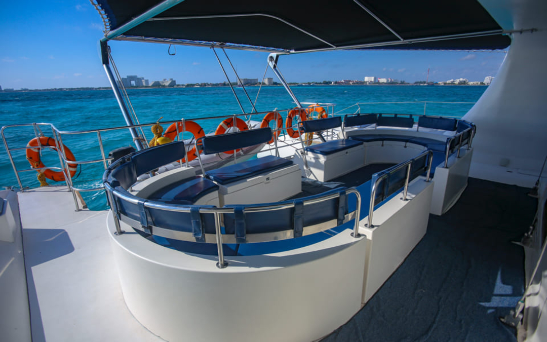 82' Catamaran