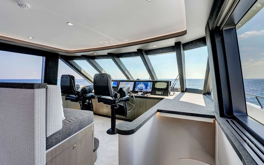 120' Sovereign