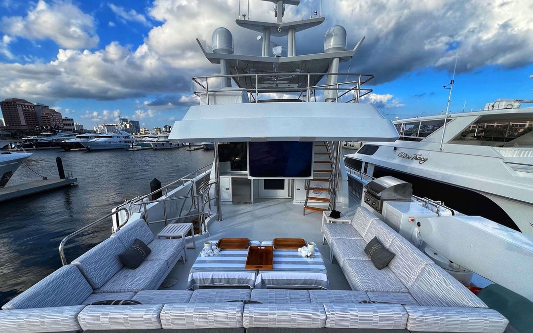 120' Sovereign