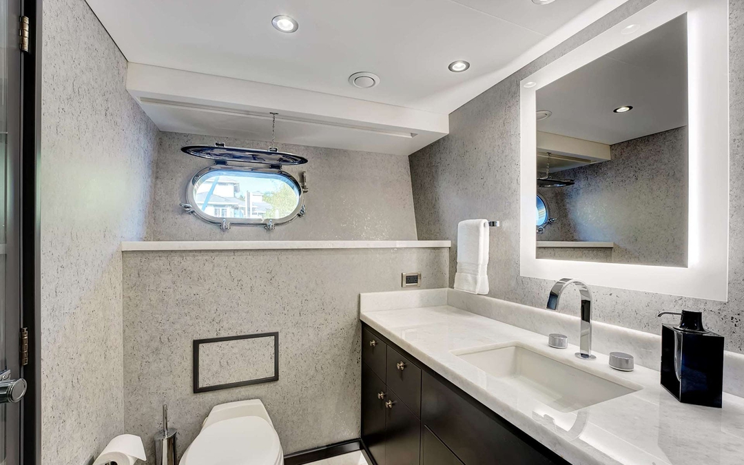 120' Sovereign
