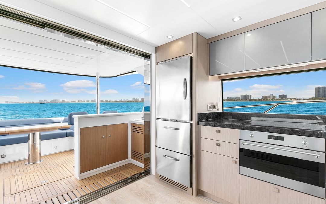 68' Sunseeker
