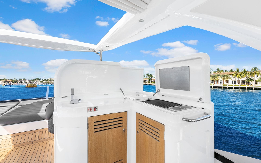 68' Sunseeker