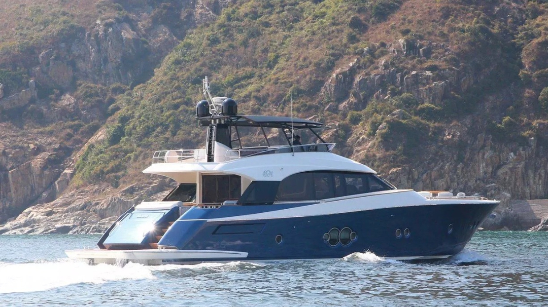 76' Monte Carlo Yachts