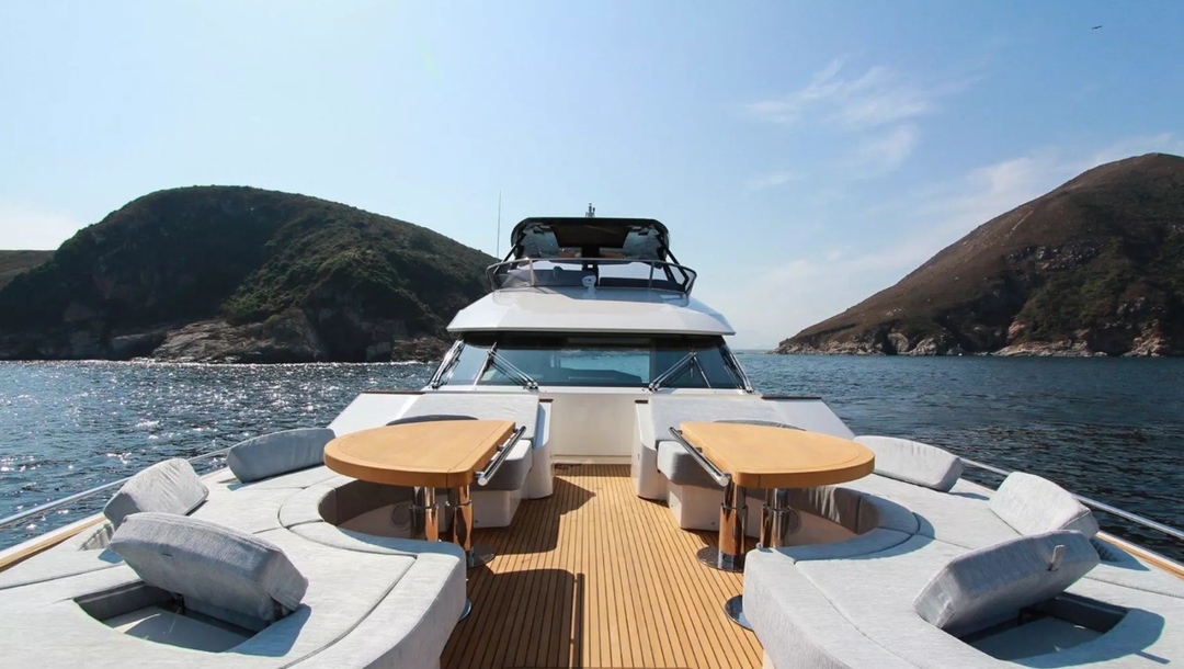 76' Monte Carlo Yachts