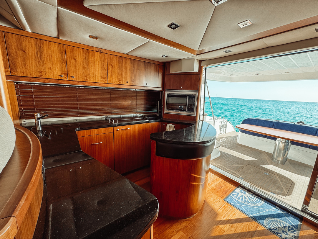 66' Sunseeker
