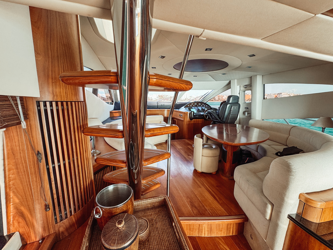 66' Sunseeker