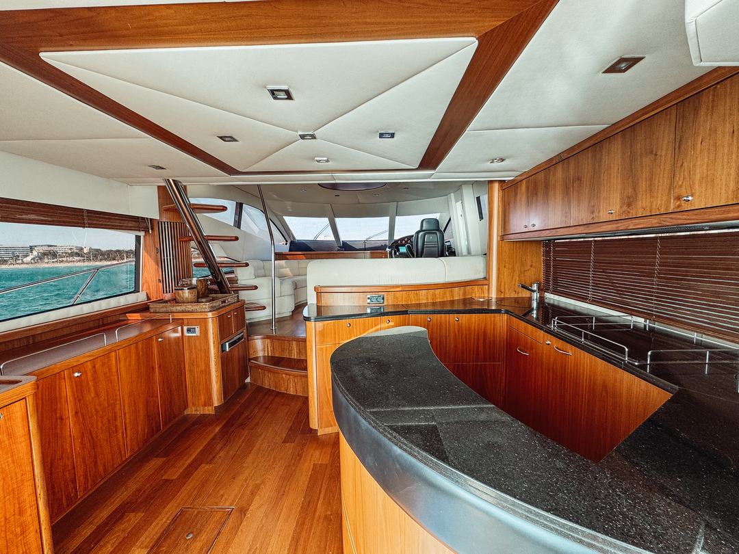 66' Sunseeker