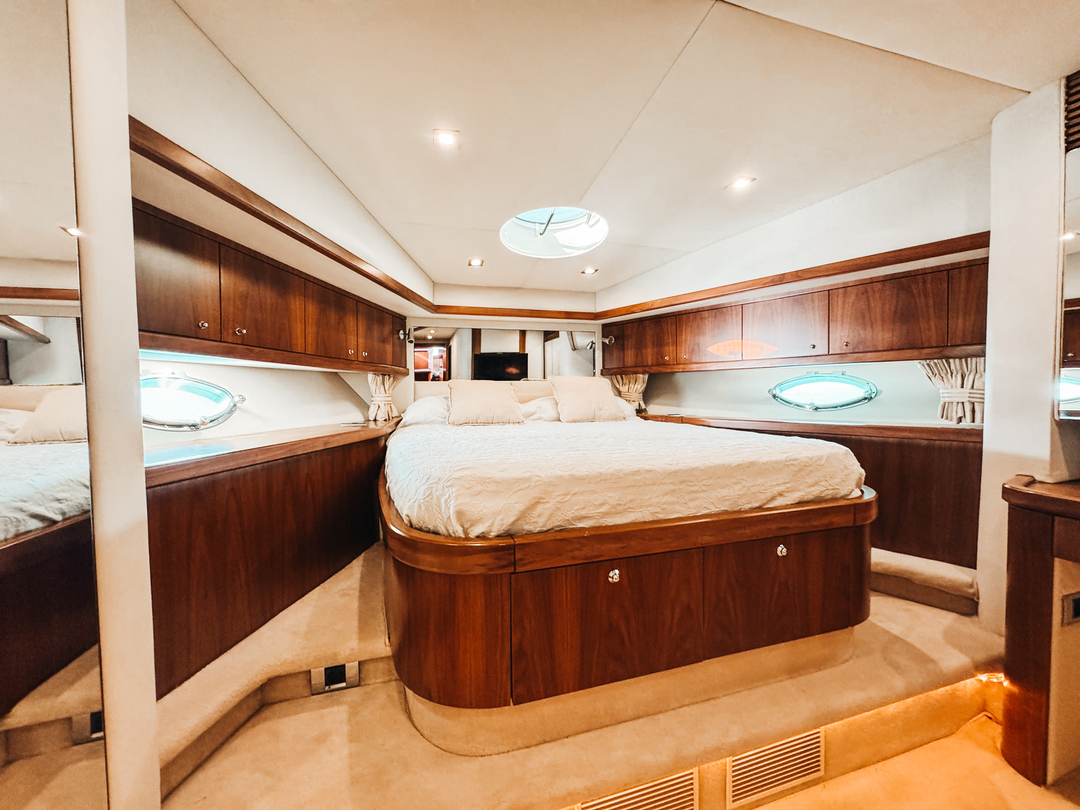 66' Sunseeker
