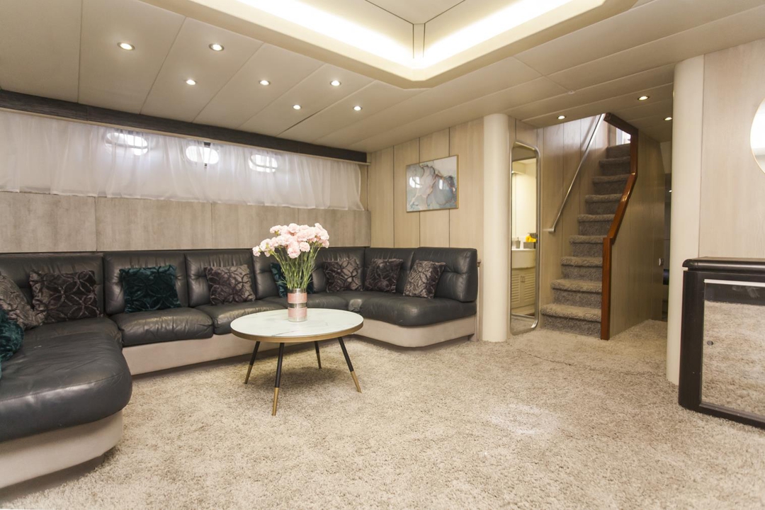80' Mangusta