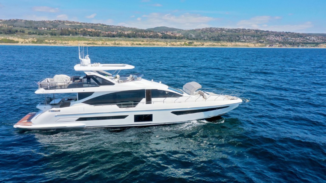 87' Azimut