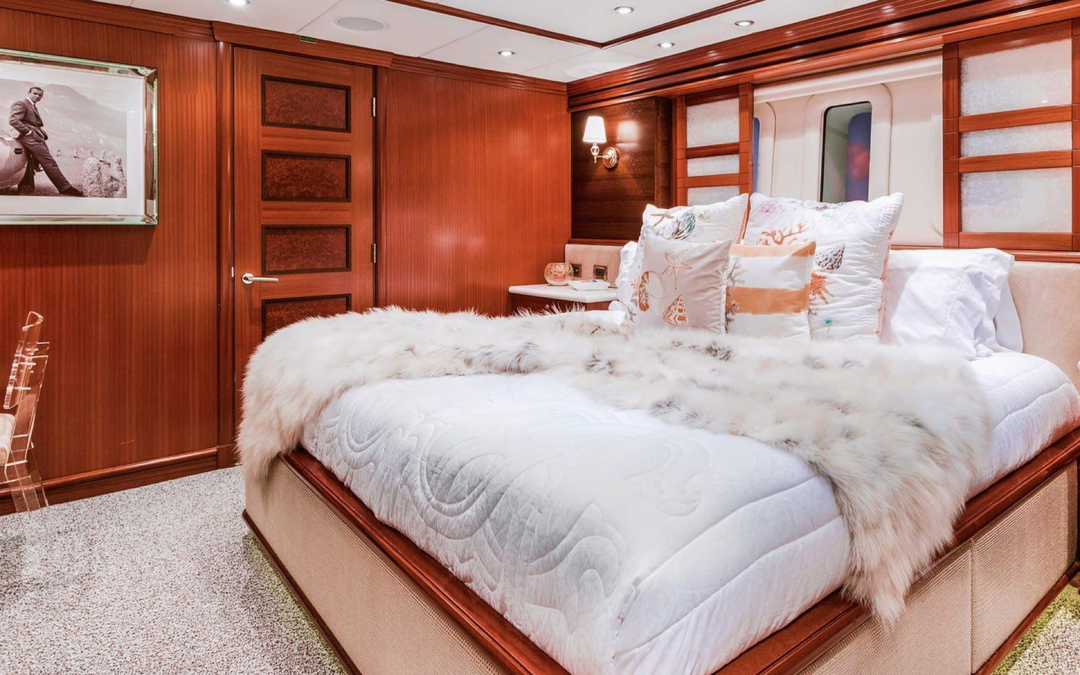 164' Trinity Yachts