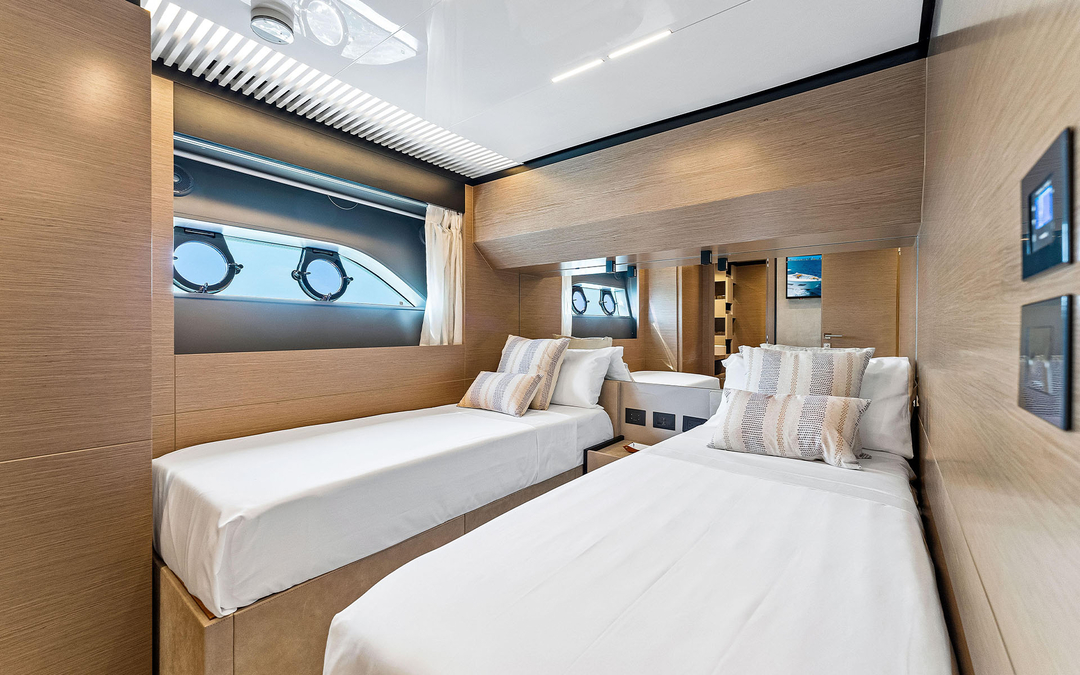 78' Ferretti
