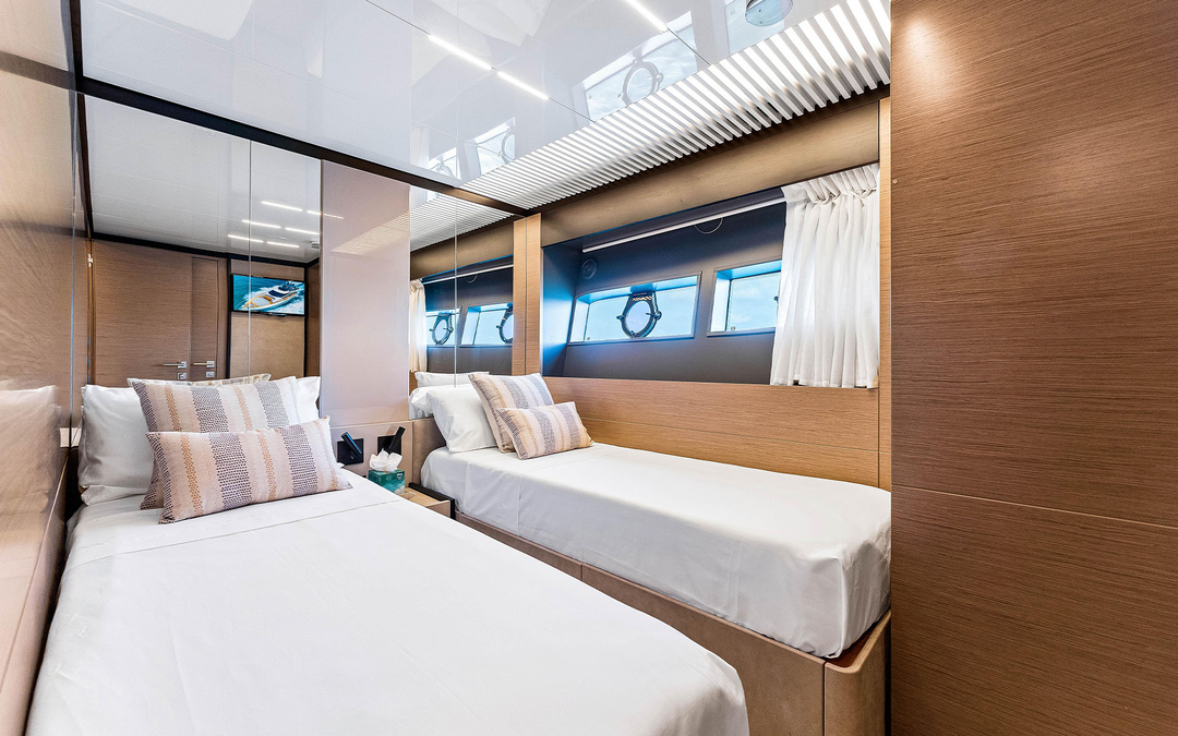 78' Ferretti