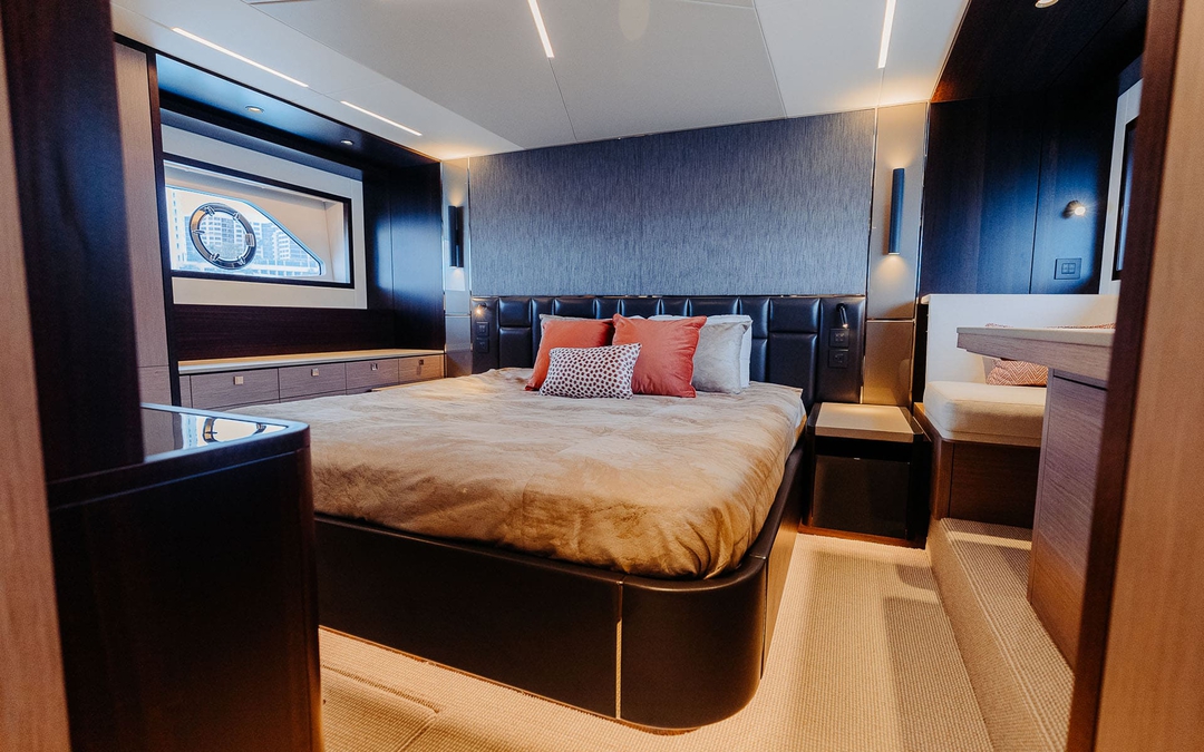 68' Sunseeker Manhattan