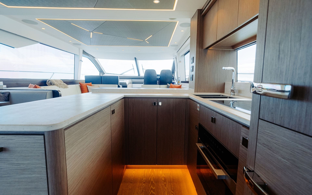 68' Sunseeker Manhattan