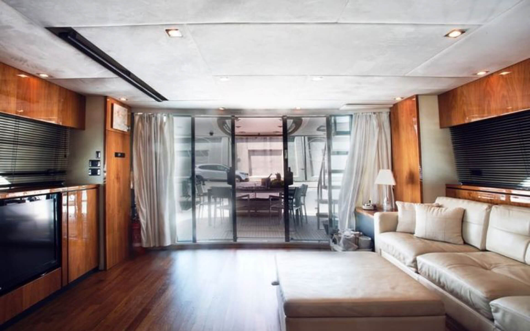 74' Fairline