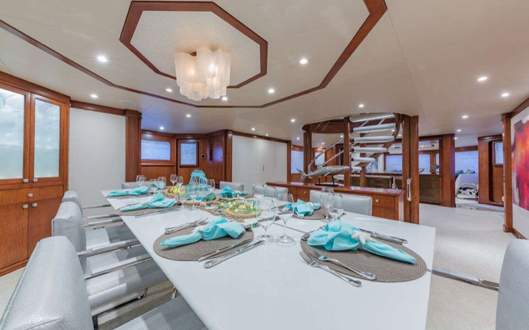 145' Heesen