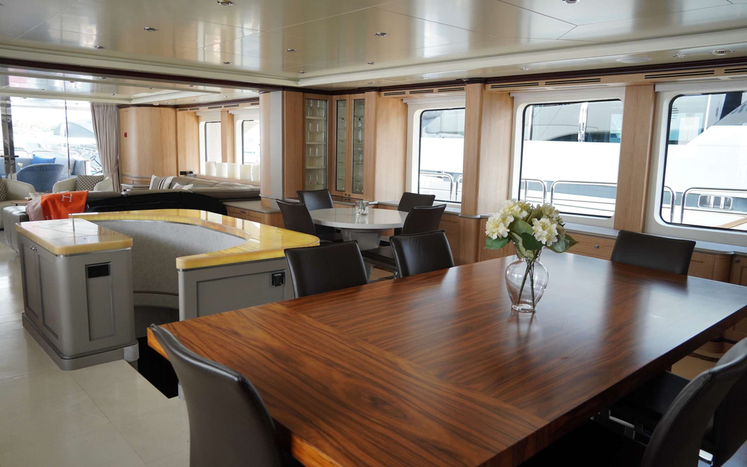 120' Benetti