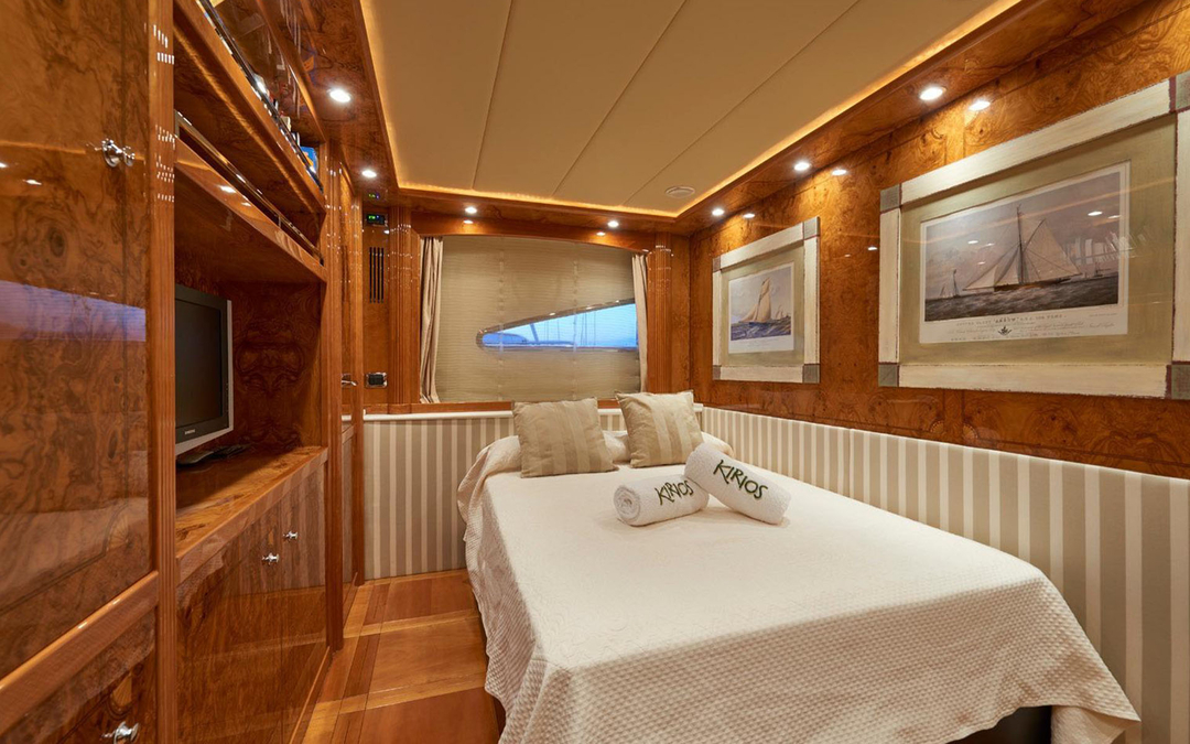 102' Astondoa