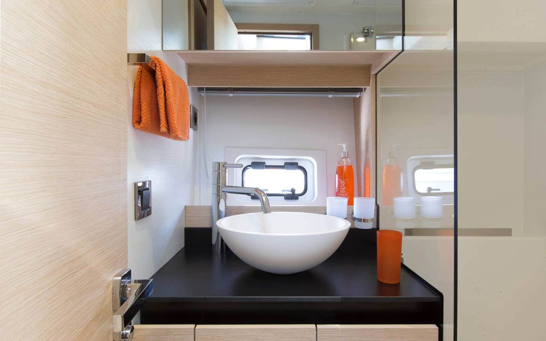 42' Prestige Flybridge