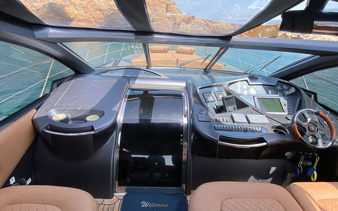 65' Sunseeker