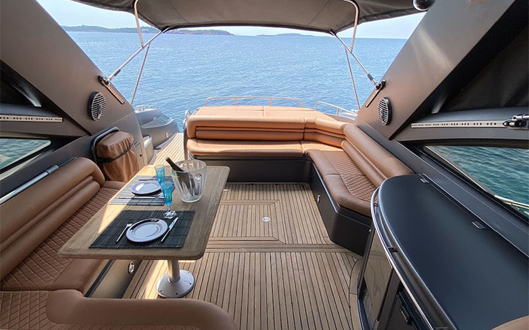 65' Sunseeker