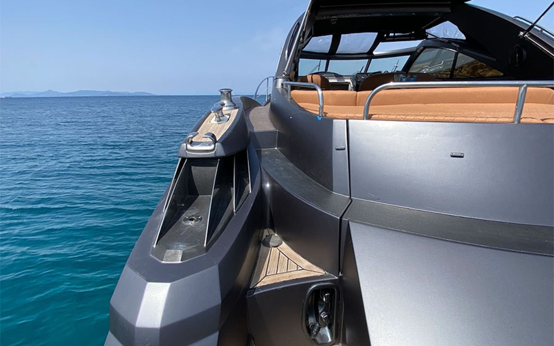 65' Sunseeker